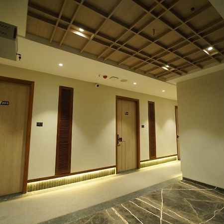 Hotel Laksh Rāipur Eksteriør bilde